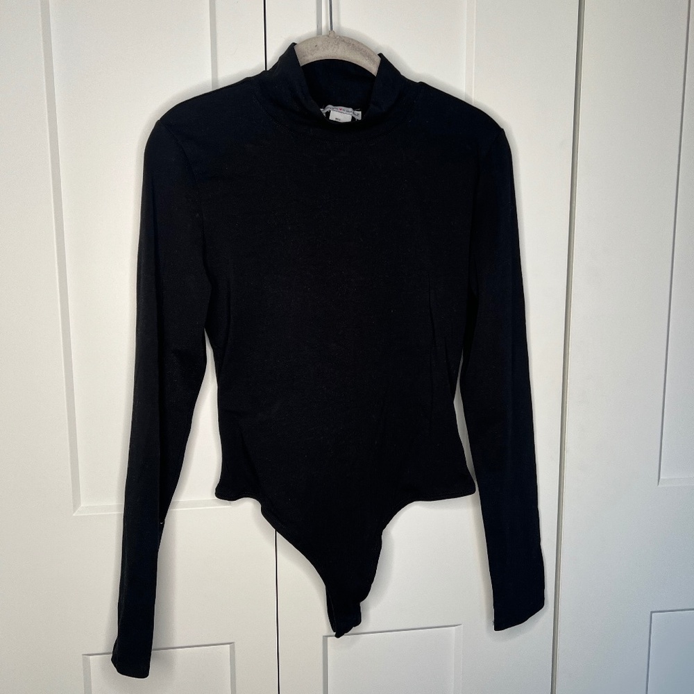 Wearing Your Heart On Your Sleeve Mock Neck Bodysuit Women's Size Large